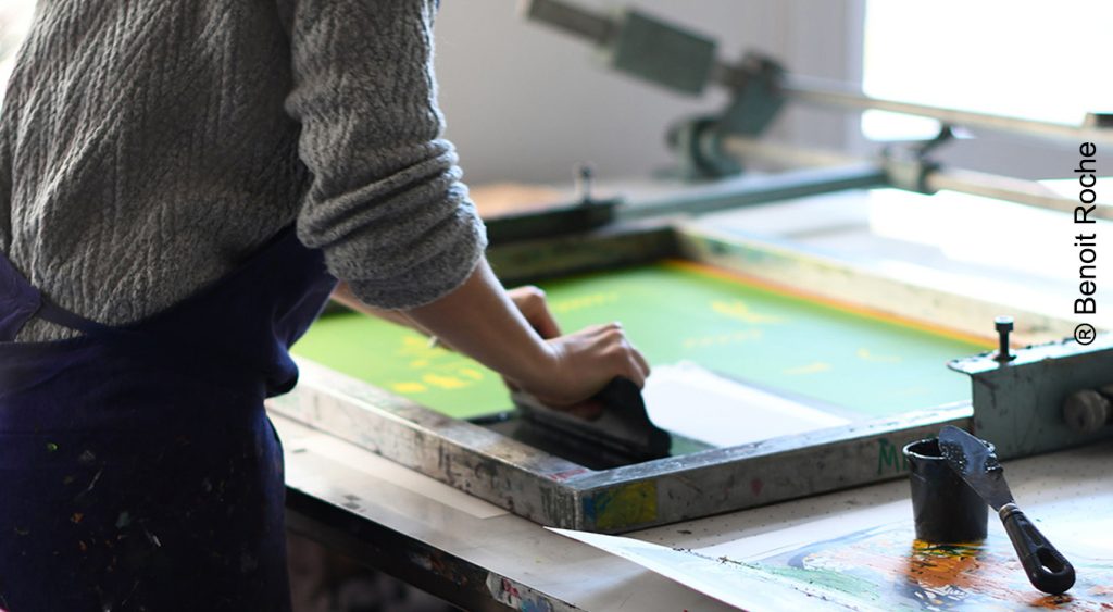 Atelier de sérigraphie artisanale à Saint-Étienne - crédit photo benoit roche